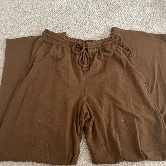 Wilfred Sweats - Picture 1 of 3